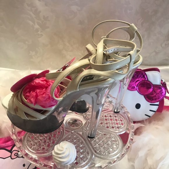 Adorable y2k hot pink heart ๐ glass platforms ๐๐ - Picture 13 of 13
